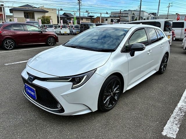 2022 Toyota Corolla Touring HV