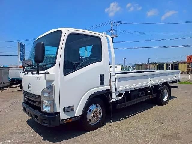 Mazda Titan
