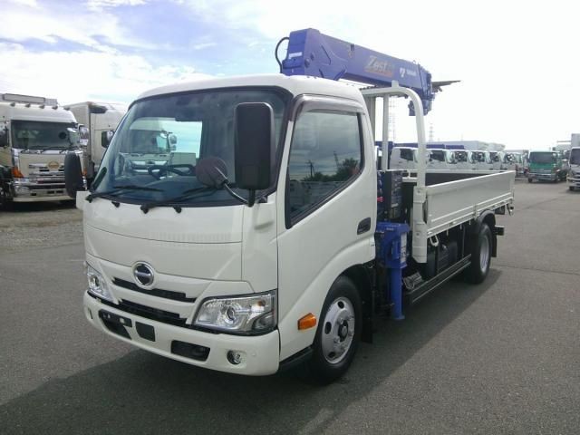 Hino Dutro
