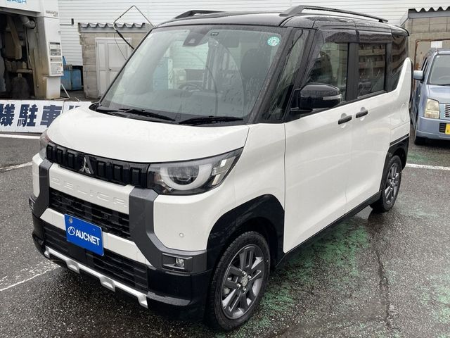 2024 Mitsubishi Delica Mini