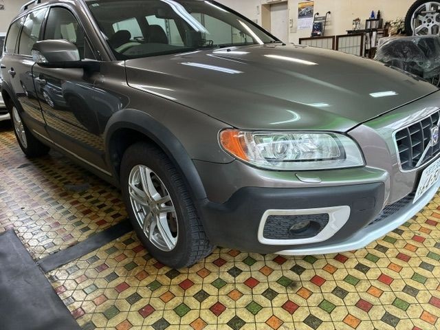 Volvo XC70