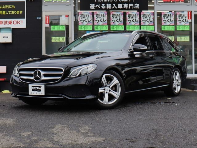 Mercedes-Benz E200