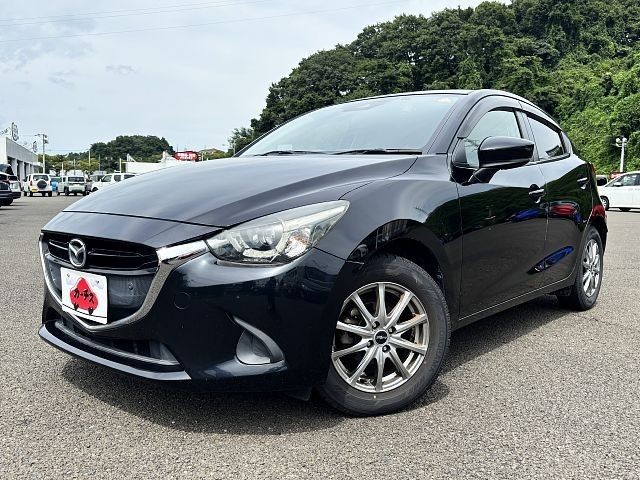 2017 Mazda Demio