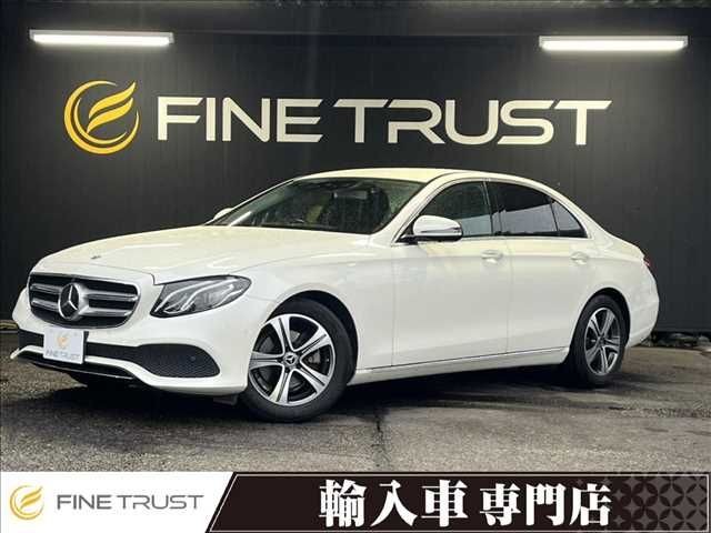 Mercedes-Benz E200
