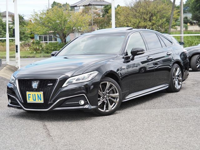 2021 Toyota Crown HV