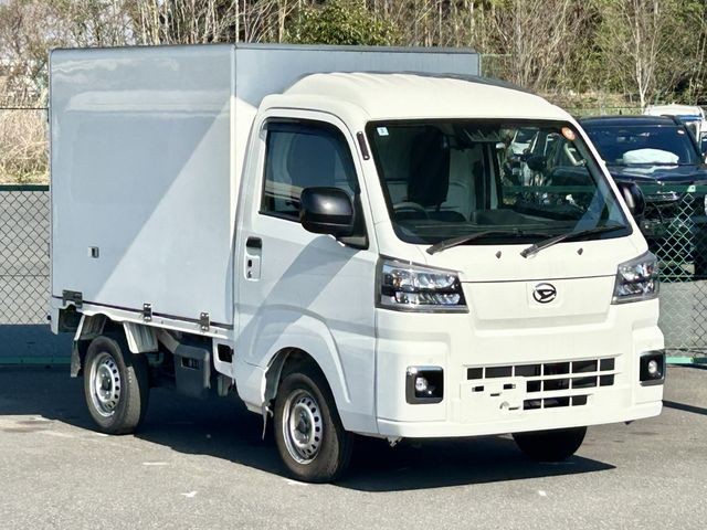 2023 Daihatsu Hijet Truck