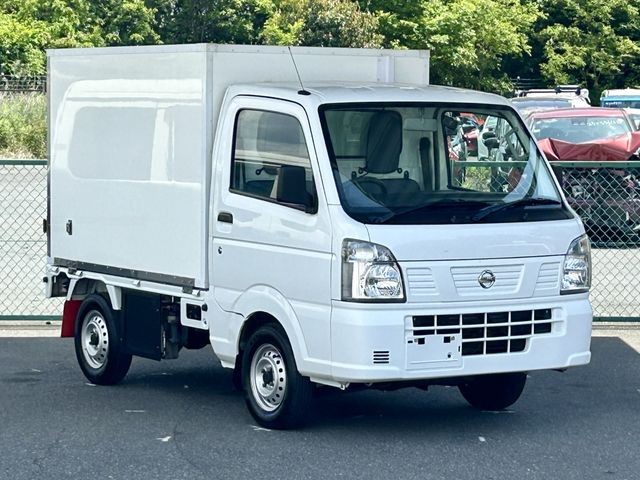 2020 Nissan NT100 Clipper T