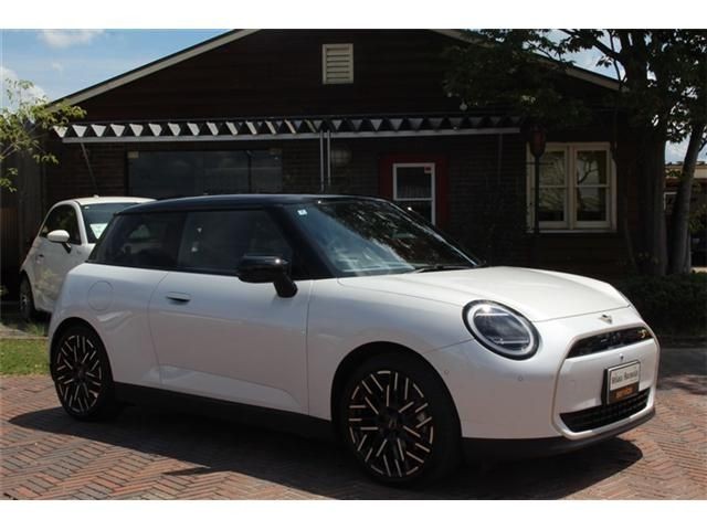 BMW MINI