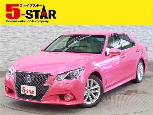 2013 Toyota Crown HV