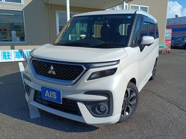 2021 Mitsubishi Delica D2