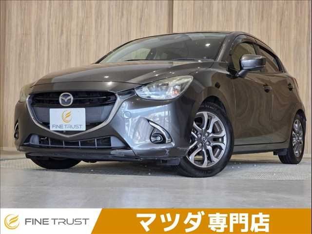 2017 Mazda Demio