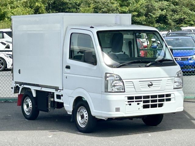 2020 Nissan NT100 Clipper T