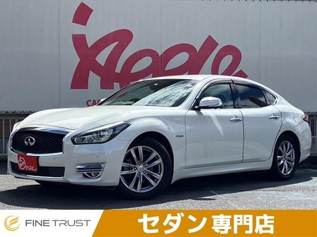 2017 Nissan Fuga HV