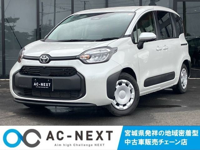 Toyota Sienta HV