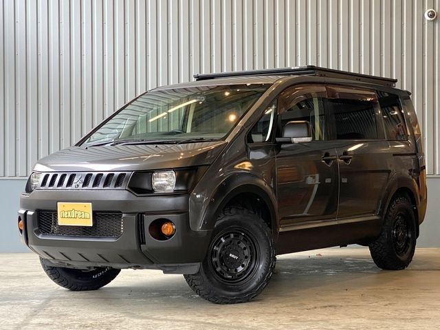 2013 Mitsubishi Delica D5
