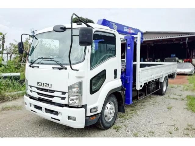 Isuzu Forward