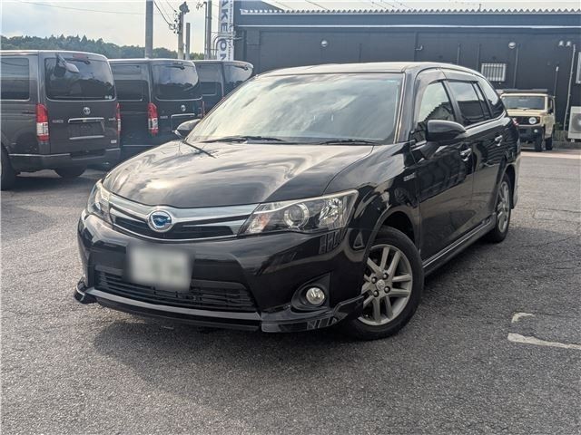 Toyota Fielder HV