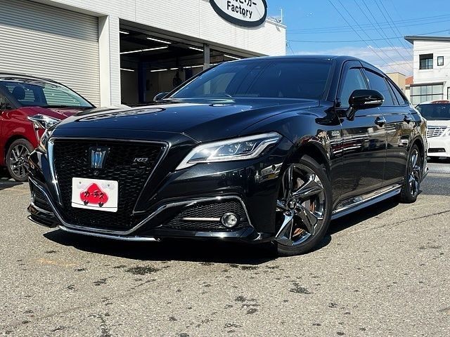 2018 Toyota Crown HV
