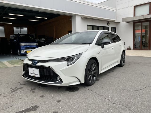 2020 Toyota Corolla Touring HV