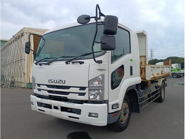 2016 Isuzu Forward