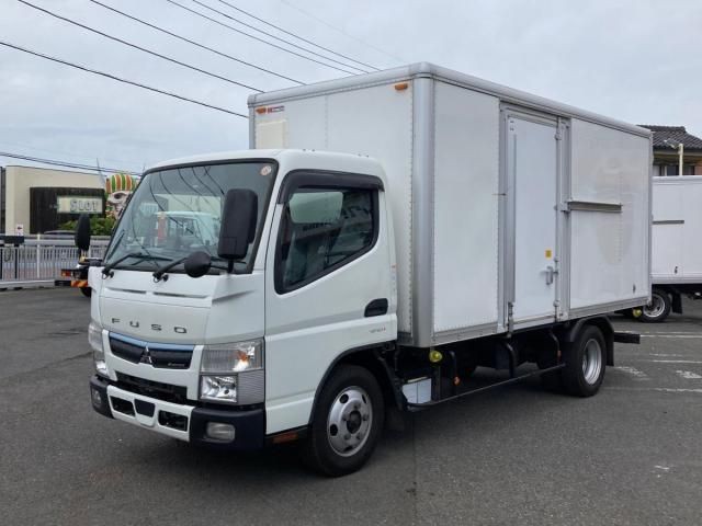 Mitsubishi Canter T