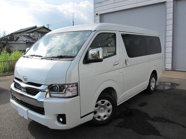 Toyota Hiace W