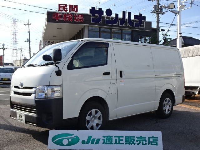 2019 Toyota Hiace V