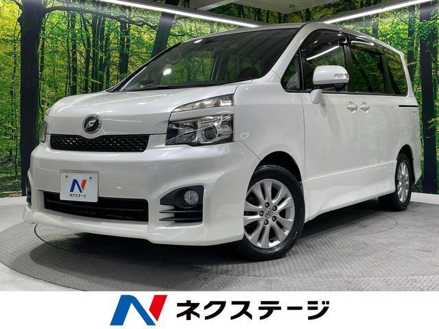 2010 Toyota Voxy