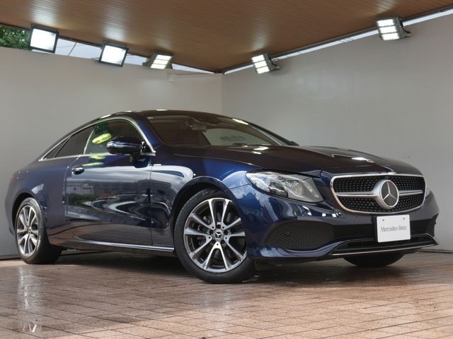 Mercedes-Benz E200