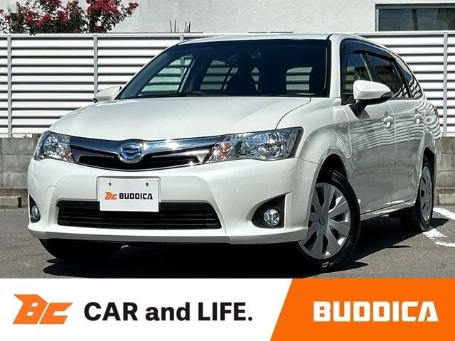 Toyota Fielder HV
