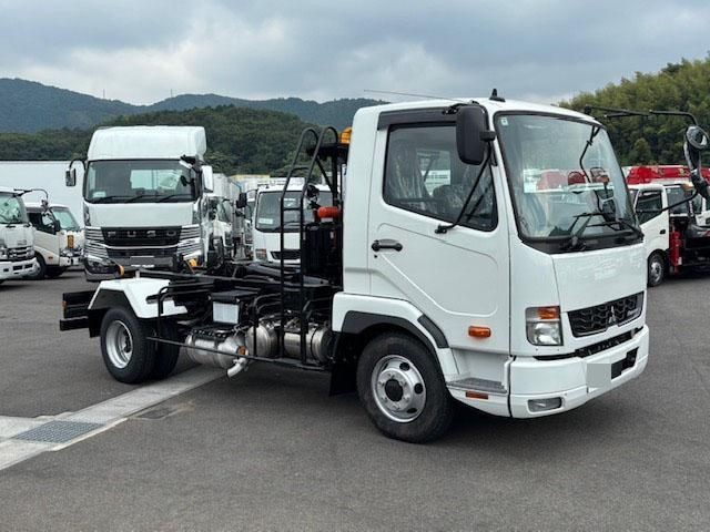 2024 Mitsubishi Fighter