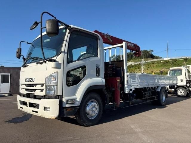 Isuzu Forward
