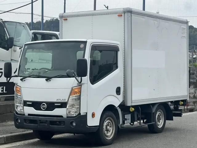 2012 Nissan Atlas