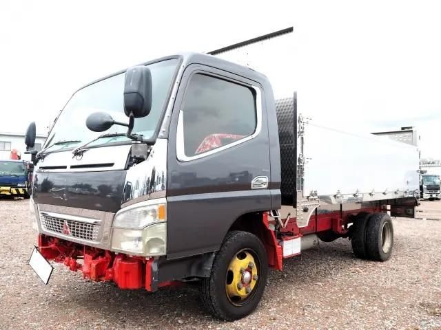 2002 Mitsubishi Canter T