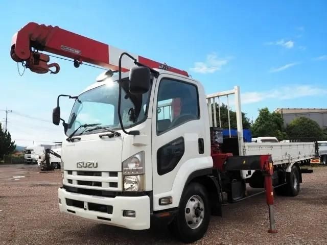 Isuzu Forward