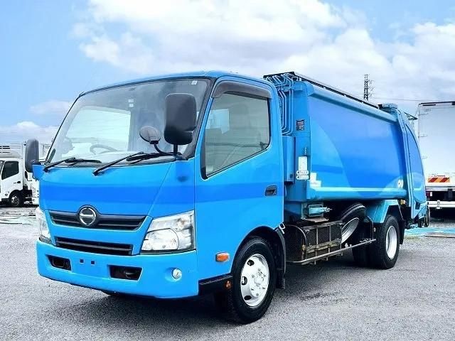 Hino Dutro
