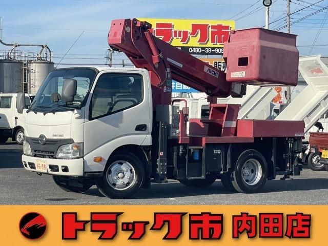 Hino Dutro