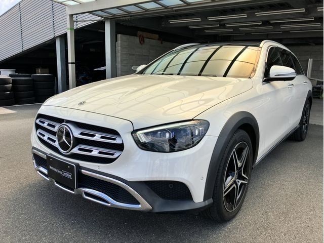 Mercedes-Benz E220D