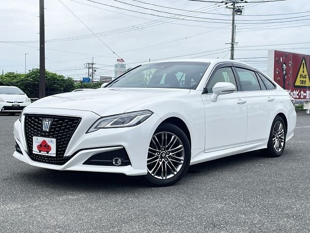 2021 Toyota Crown HV
