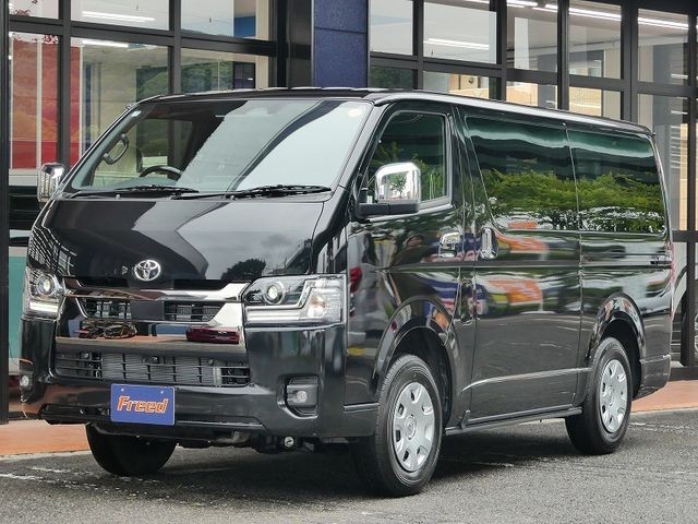 Toyota Hiace V