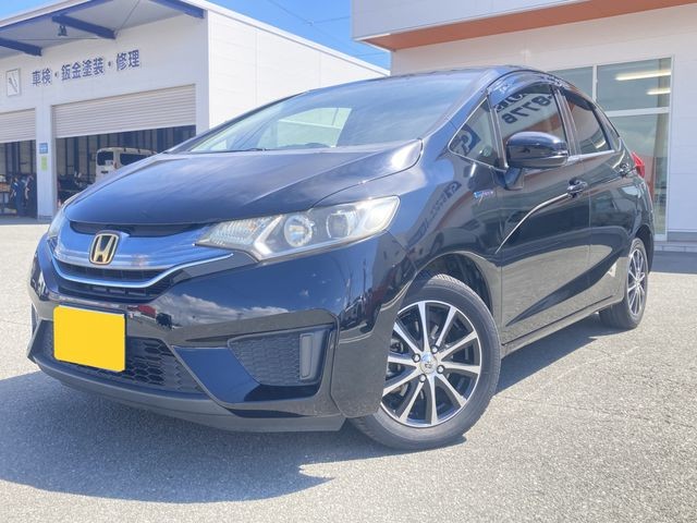 2014 Honda FIT HV