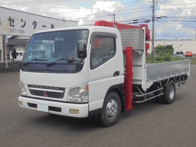 2004 Mitsubishi Canter T