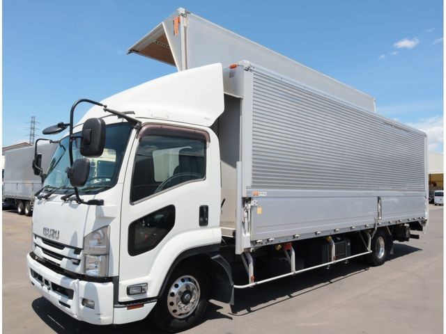 2016 Isuzu Forward