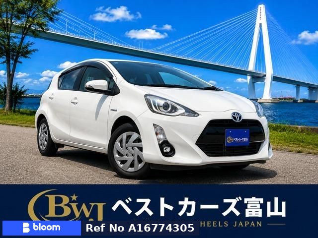 2015 Toyota Aqua