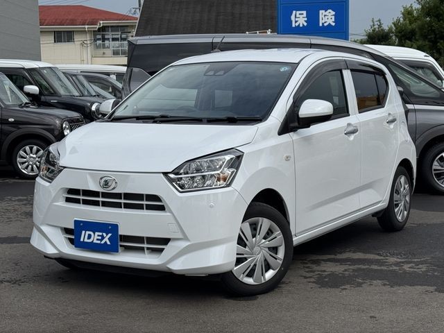 Daihatsu Mira ES