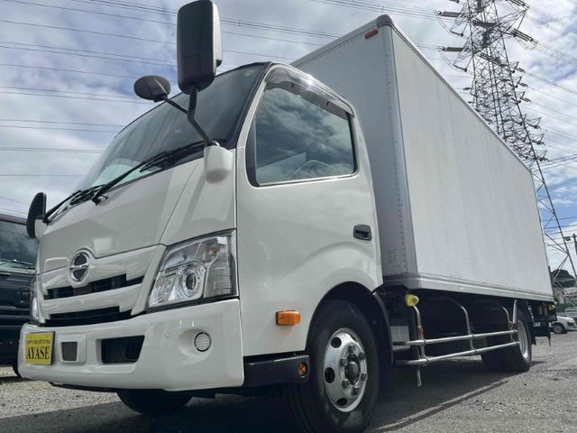 Hino Dutro