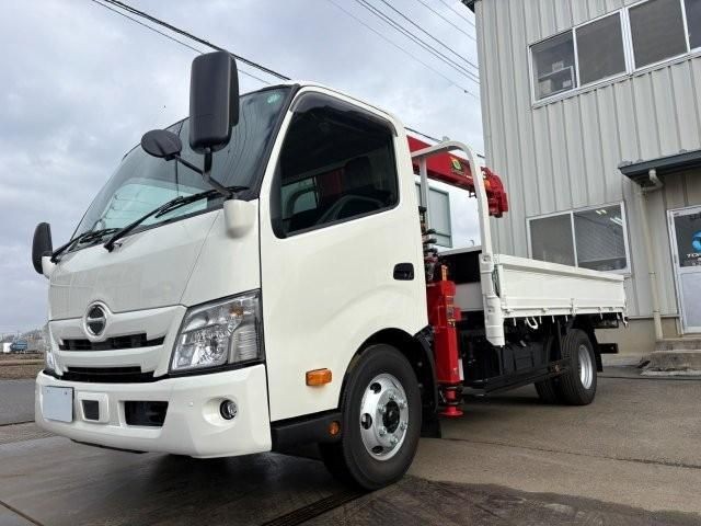 2024 Hino Dutro