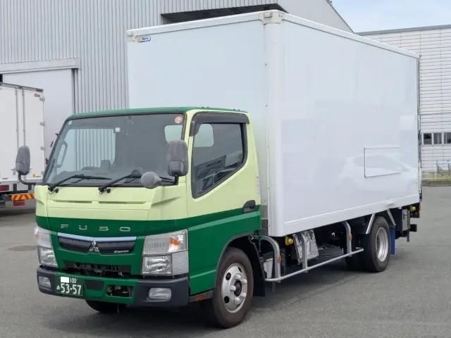 2021 Mitsubishi Canter T