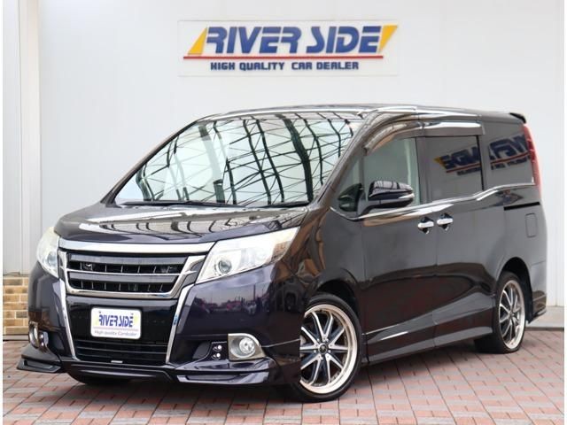 2016 Toyota Esquire