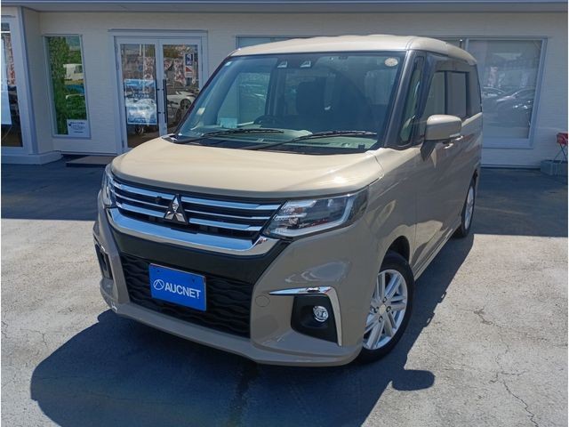 2024 Mitsubishi Delica D2